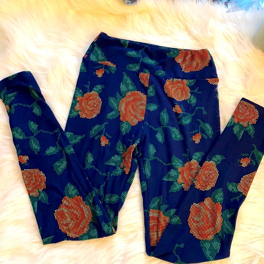 Rose pixelated leggings one size Disney